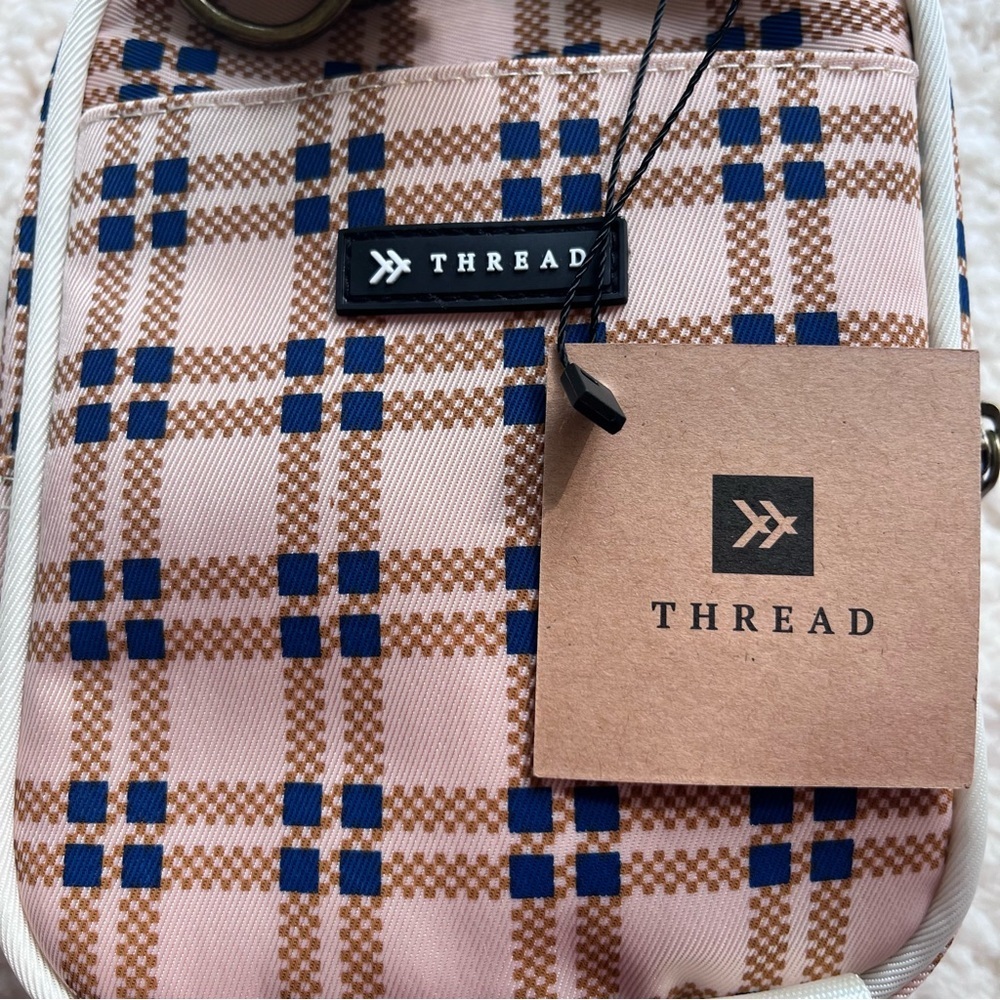 Thread Wallets Willow Crossbody Bag - Picture 8 of 9